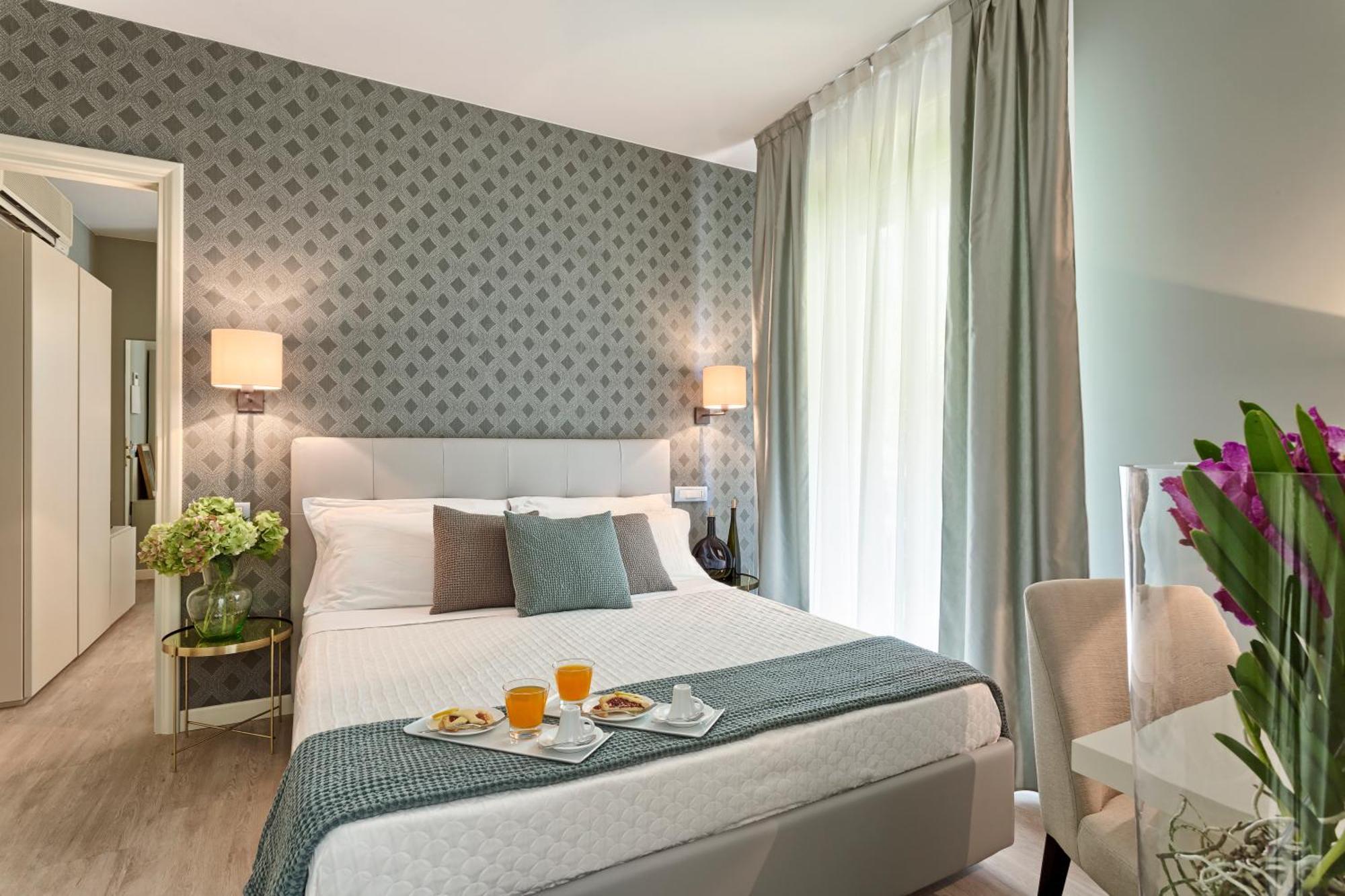 Lady Mary Hotel
