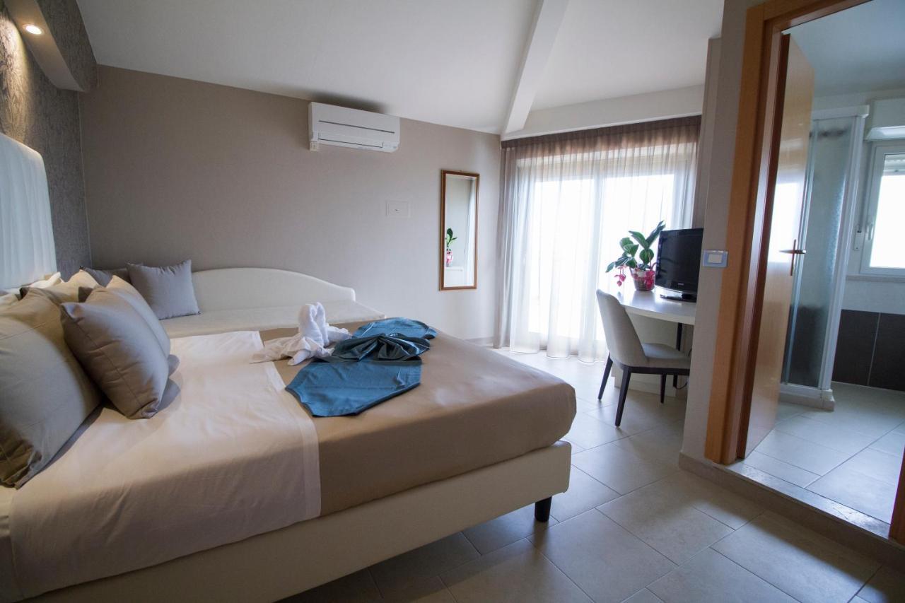 Lady Mary Milano Marittima