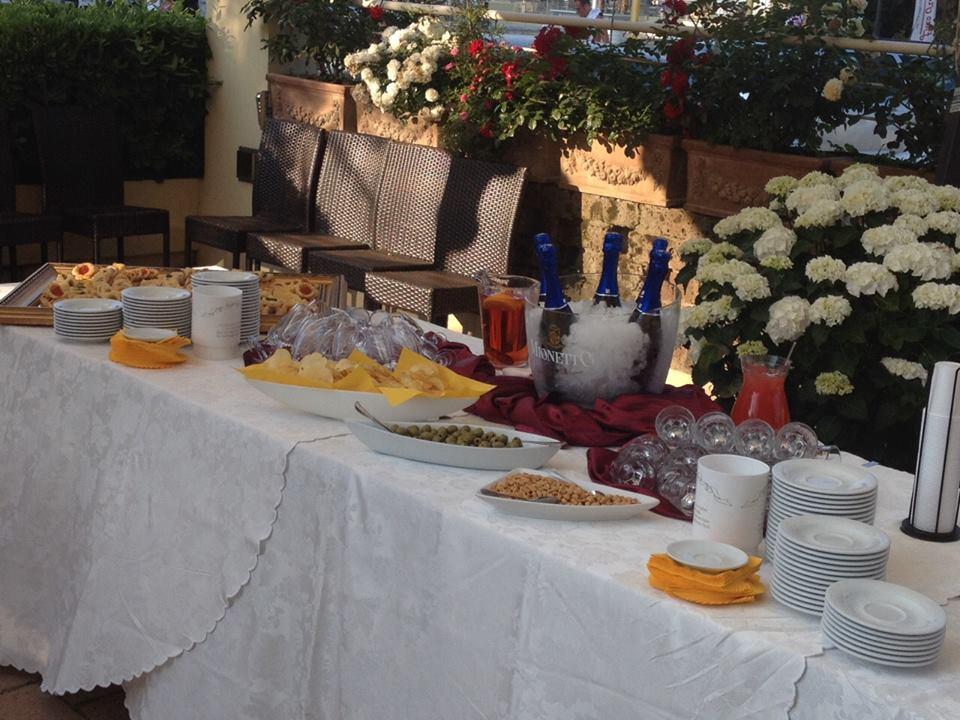 Hotel Lady Mary 3*